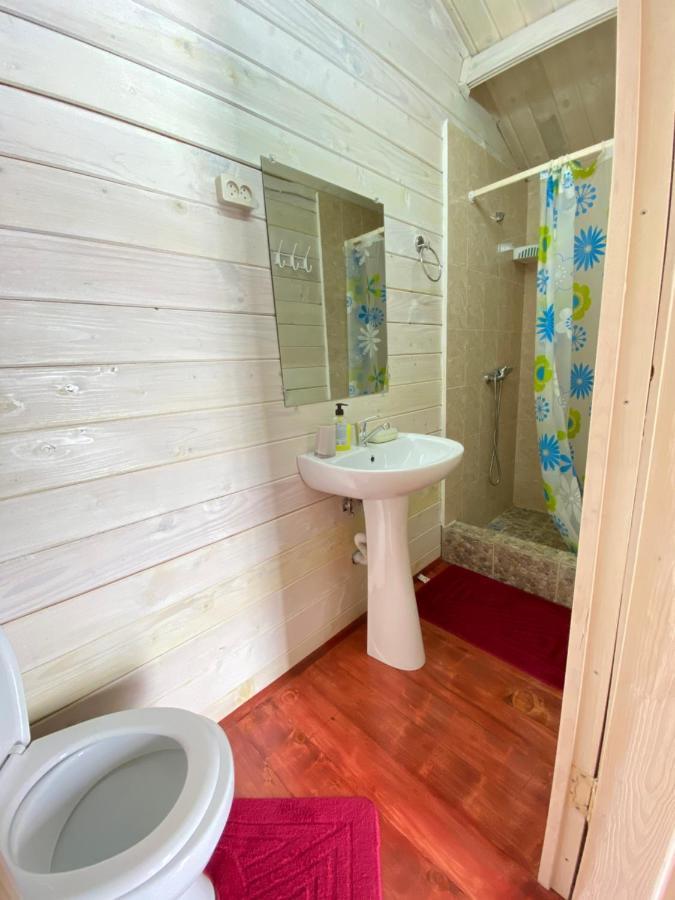 Эко Домики У Моря В Гаграх Gagra Exterior foto